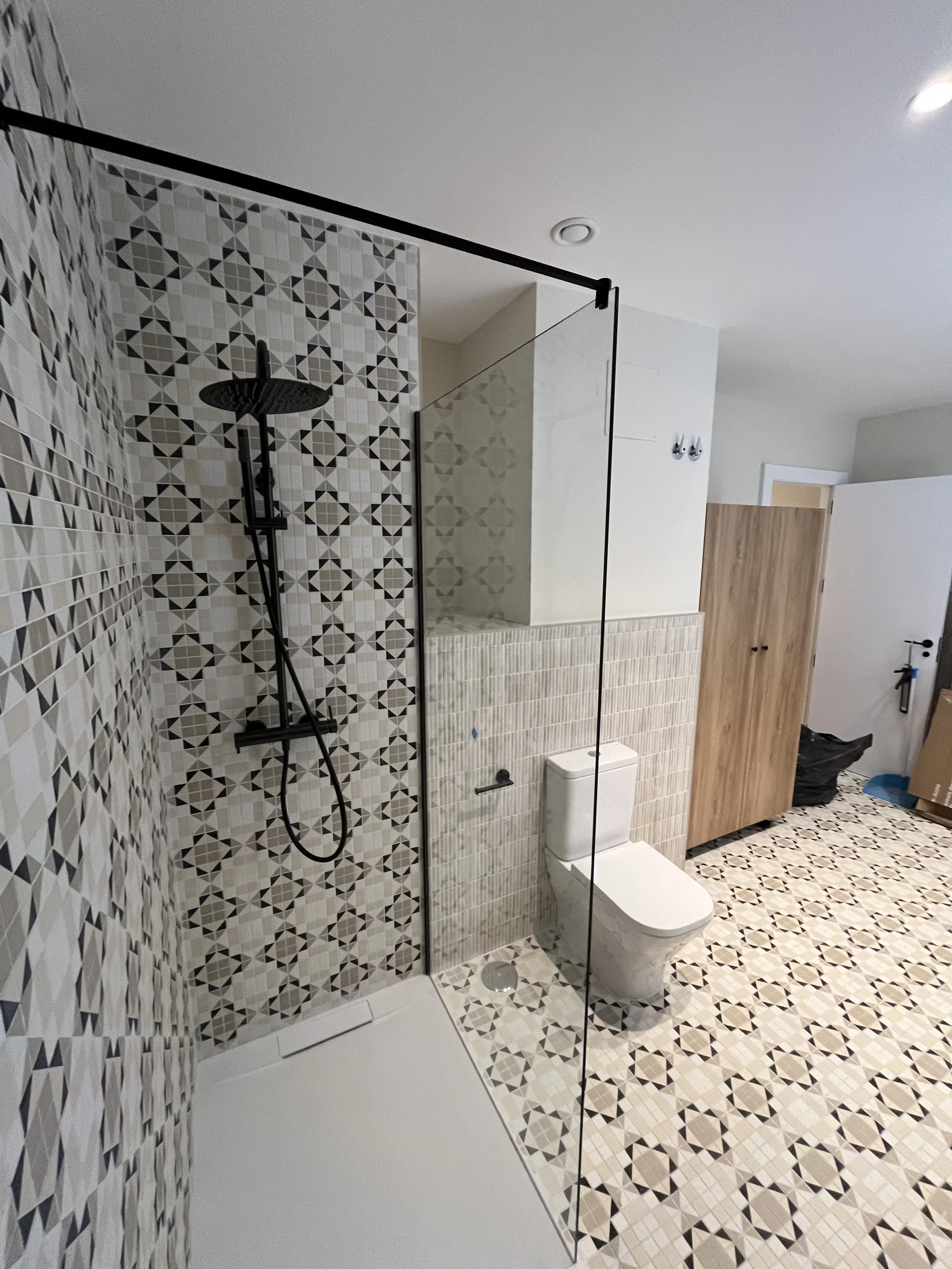 Mampara de ducha vista desde el interior